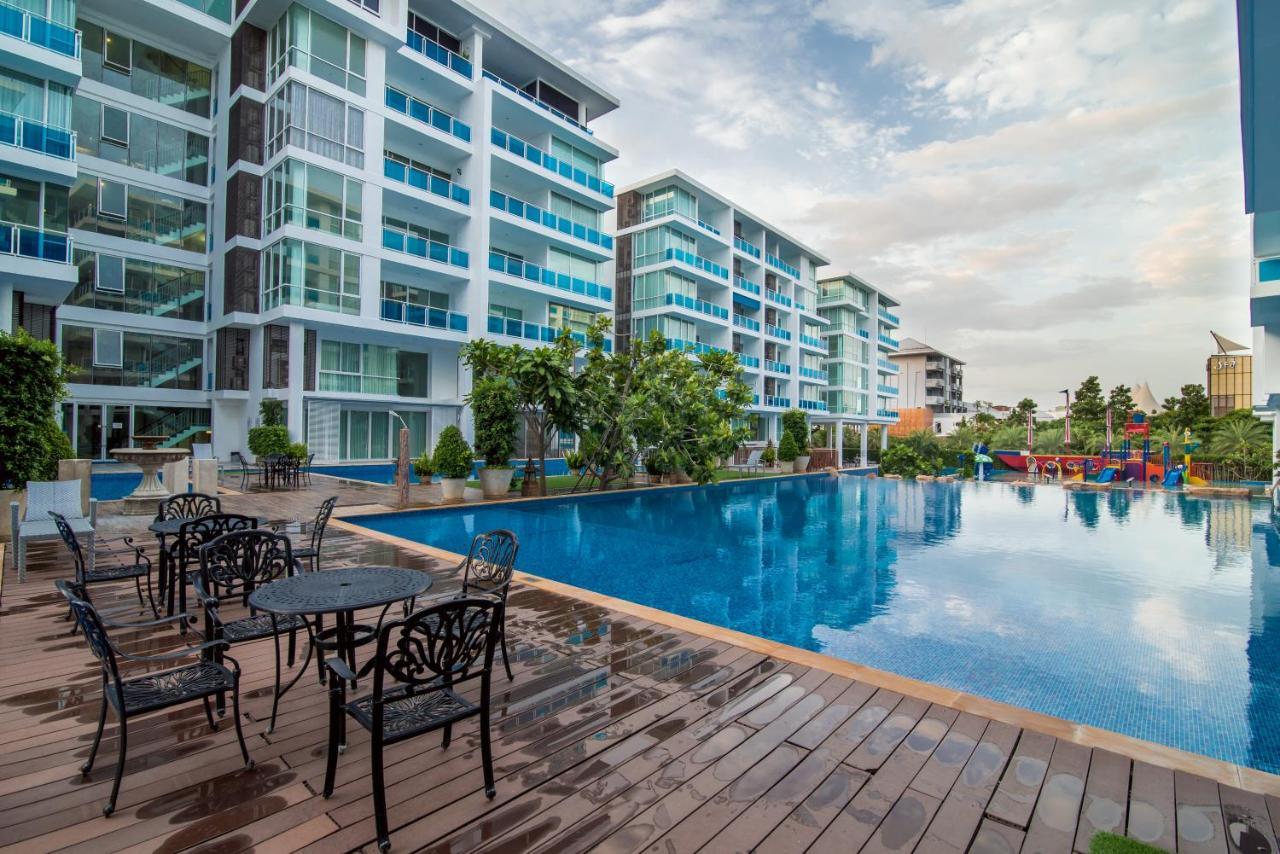 Family 3 Bedroom Free Water Park Near Cicada And Tamarind Night Market ห้องแฟมมิลี่ 3 ห้องนอน ฟรีสวนน้ำ พัก 8 คน ใกล้ตลาดซิเคด้า มายรีสอร์ท Gjestgiverier