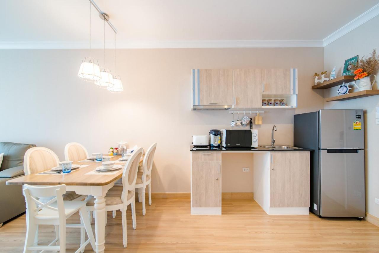 Family 3 Bedroom Free Water Park Near Cicada And Tamarind Night Market ห้องแฟมมิลี่ 3 ห้องนอน ฟรีสวนน้ำ พัก 8 คน ใกล้ตลาดซิเคด้า มายรีสอร์ท Gjestgiverier Hua Hin