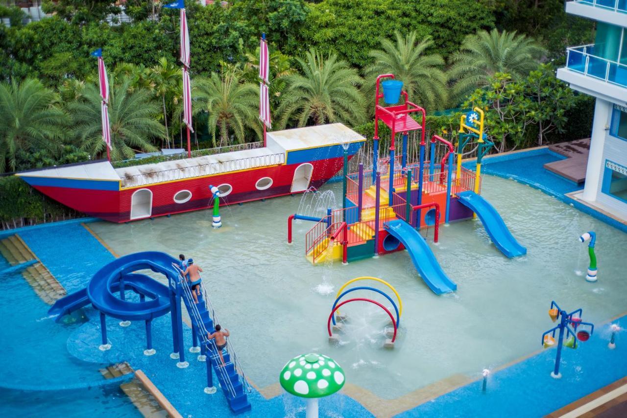 Gjestgiverier Family 3 Bedroom Free Water Park Near Cicada And Tamarind Night Market ห้องแฟมมิลี่ 3 ห้องนอน ฟรีสวนน้ำ พัก 8 คน ใกล้ตลาดซิเคด้า มายรีสอร์ท