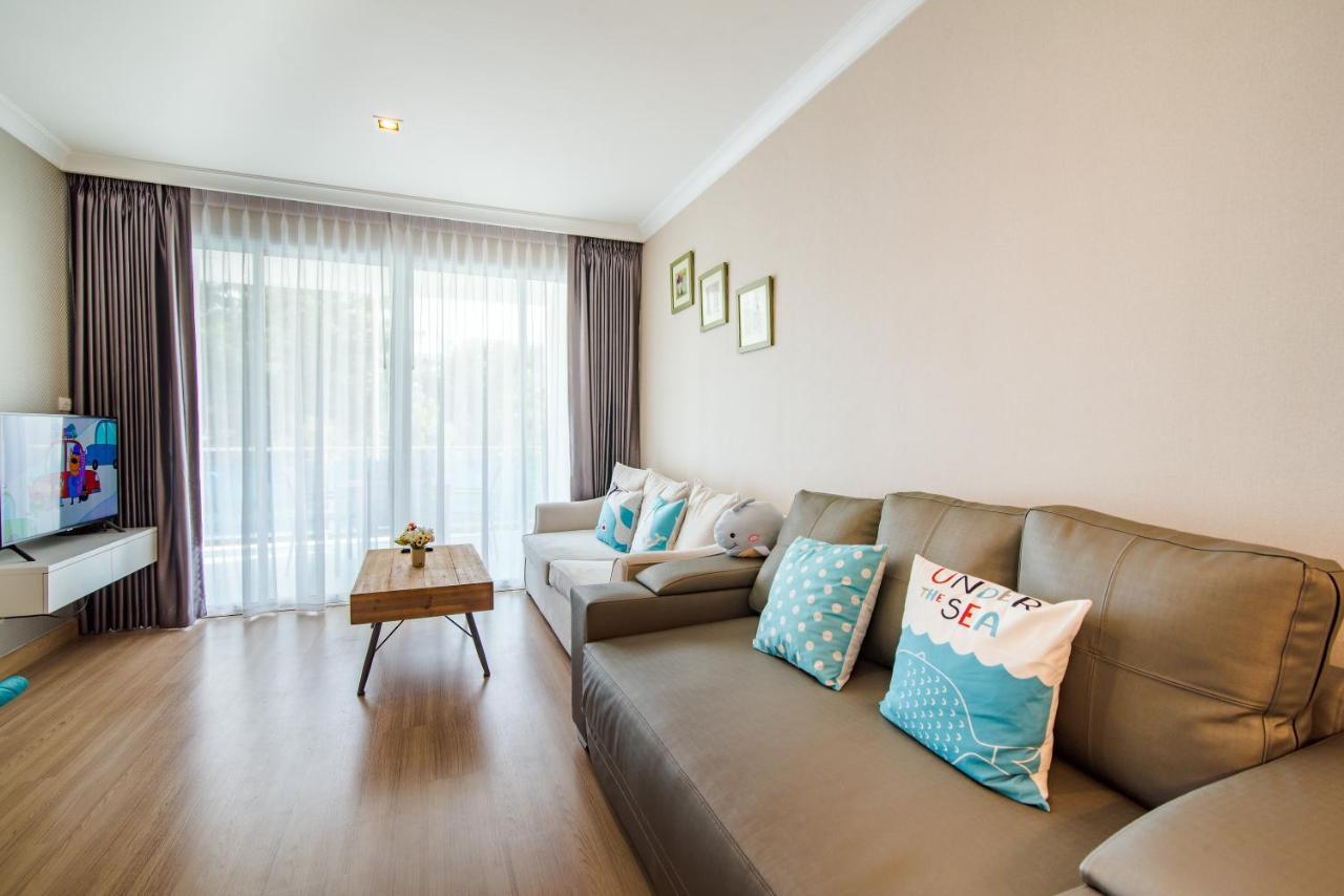 Family 3 Bedroom Free Water Park Near Cicada And Tamarind Night Market ห้องแฟมมิลี่ 3 ห้องนอน ฟรีสวนน้ำ พัก 8 คน ใกล้ตลาดซิเคด้า มายรีสอร์ท *