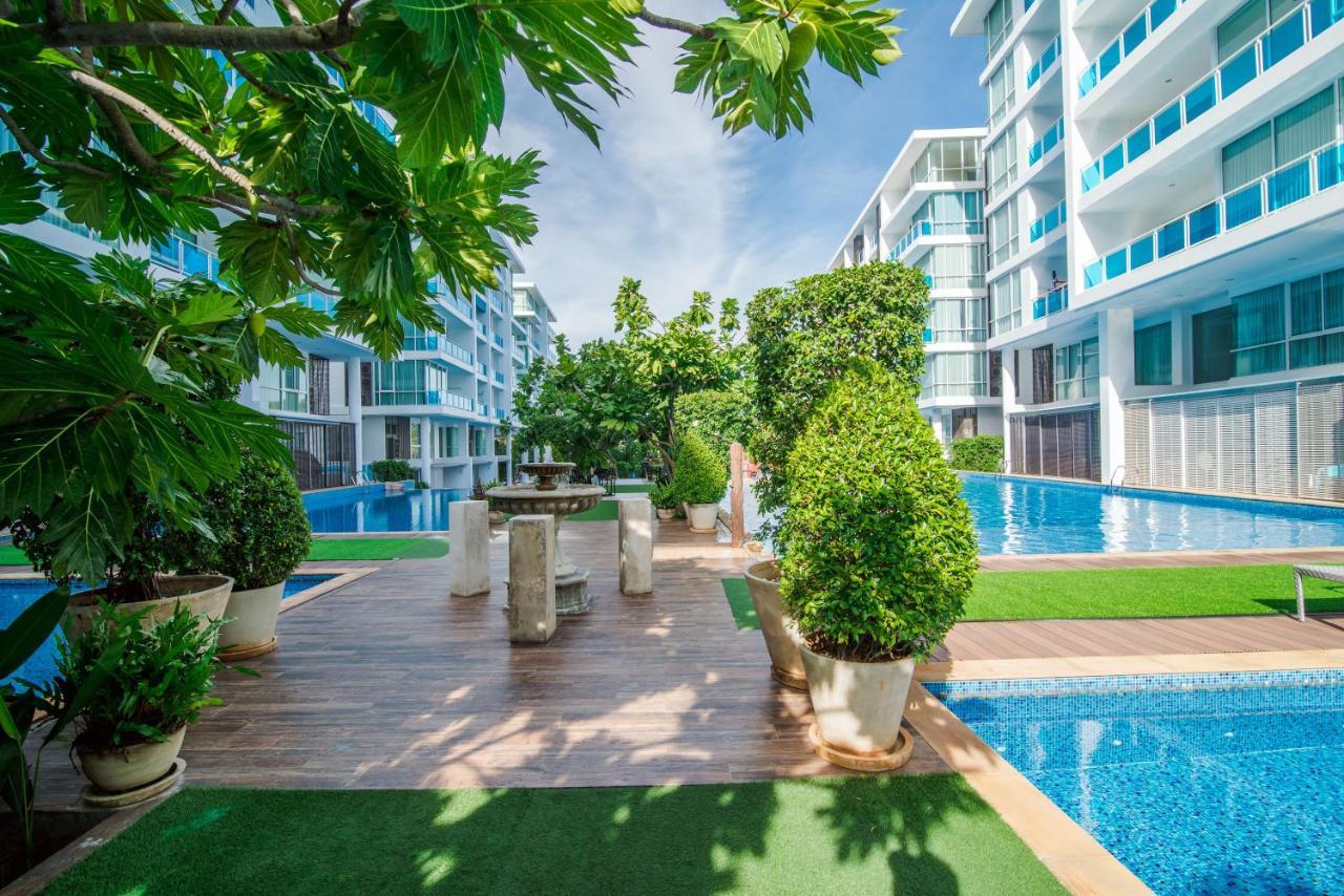 Family 3 Bedroom Free Water Park Near Cicada And Tamarind Night Market ห้องแฟมมิลี่ 3 ห้องนอน ฟรีสวนน้ำ พัก 8 คน ใกล้ตลาดซิเคด้า มายรีสอร์ท *