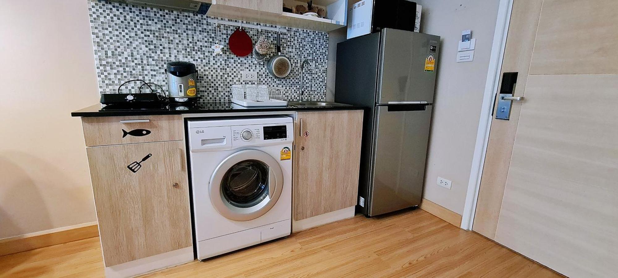 Family 3 Bedroom Free Water Park Near Cicada And Tamarind Night Market ห้องแฟมมิลี่ 3 ห้องนอน ฟรีสวนน้ำ พัก 8 คน ใกล้ตลาดซิเคด้า มายรีสอร์ท